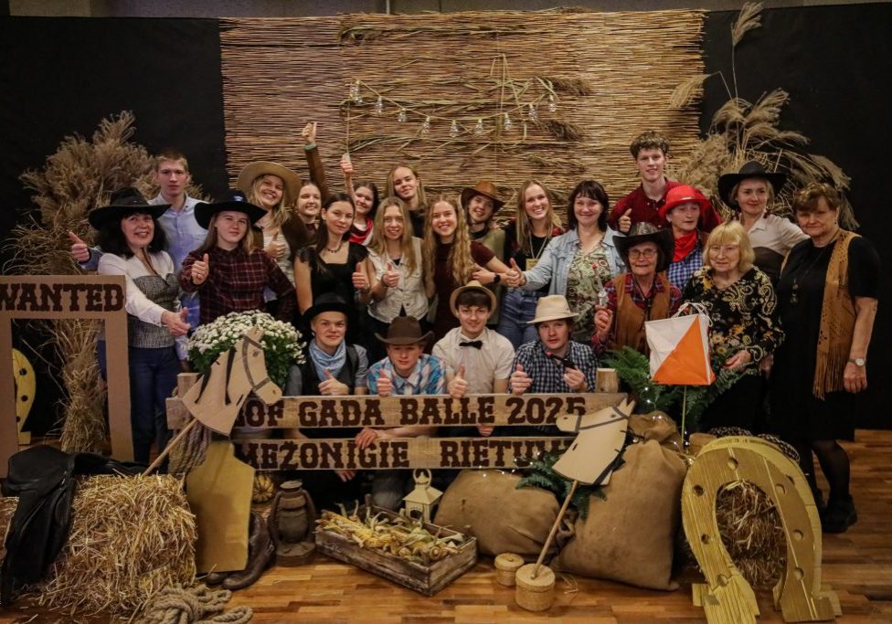 2025 12 06 FotoManLV M Galinovskis LOF Gada Balle Malpils-436